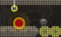 Jij bestuurt een grijs, rond poppetje, dat op zijn beurt een apparaat bedient dat bommen laat vallen. Het grijze poppetje kan tegen het apparaat aan springen, om het te verplaatsing in de richting van het rode, ronde poppetje. Vervolgens laat je de bom(men) ontploffen wanneer het rode poppetje er dicht genoeg bij in de buurt komt. Schakel alle vijanden uit om naar het volgende level door te gaan!