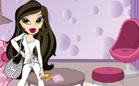 Mostre que tem jeito para a moda e crie um novo fato para a Bratz!