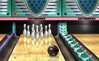 Je gaat bowlen. Kies een bal en gooi lekker hard. Veel succes! 