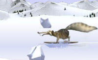 Je gaat met Scrat op een snowboard snowboarden. Sid zorgt ervoor dat je in de lucht vliegt.